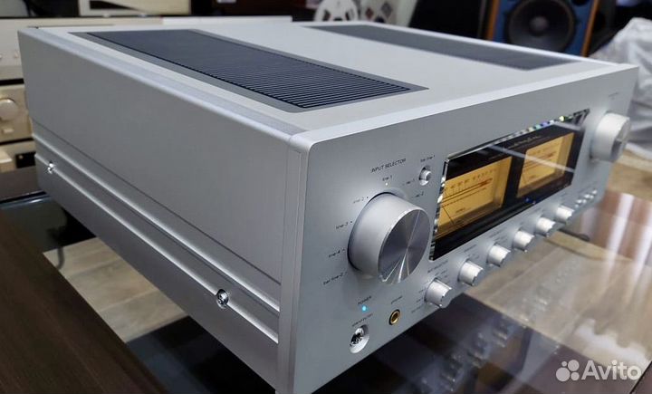 Усилитель Luxman L 550A2