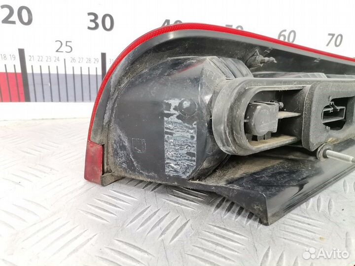 Фонарь задний для Ford C-MAX 1 1347454