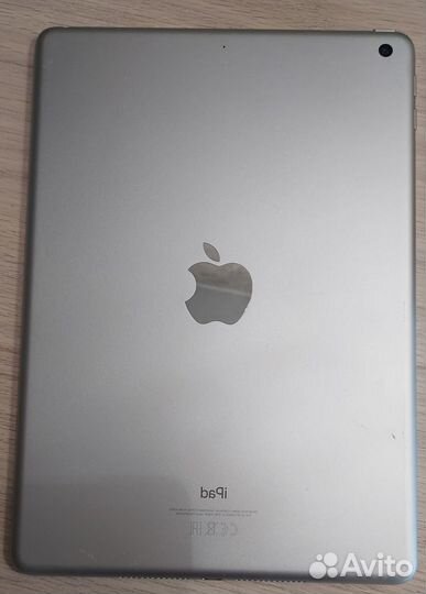 Планшет apple iPad 6 32 gb
