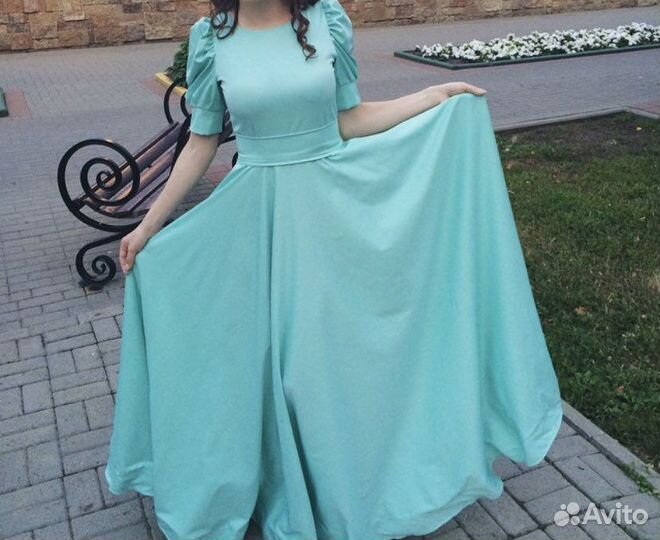 Вечернее платье