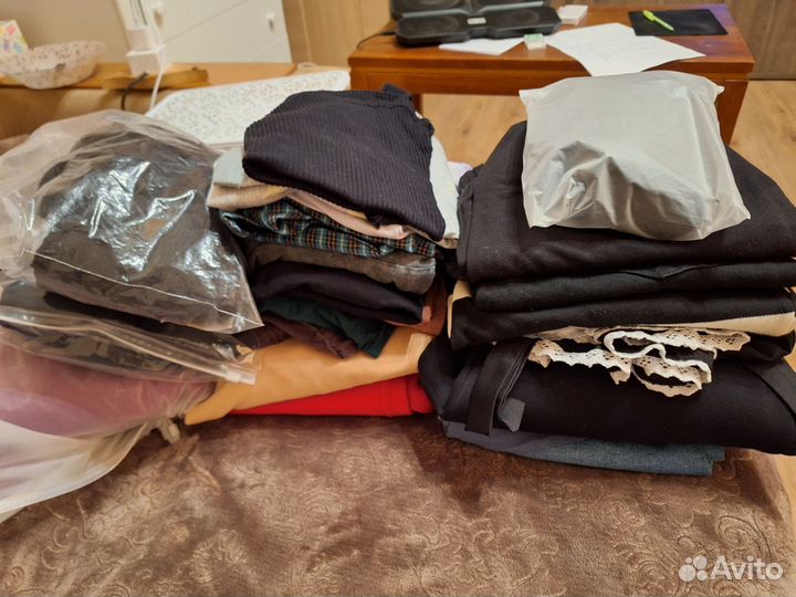 Вещи для беременных пакетом 44 46
