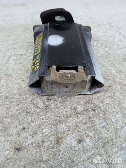 Ограничитель двери