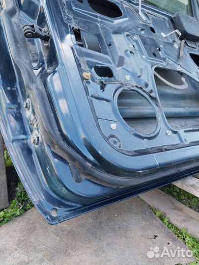Дверь правая передняя мерседес мл163