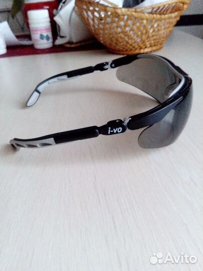 Очки новые чёрные