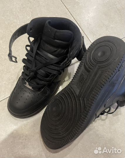 Nike air force 1 mid black