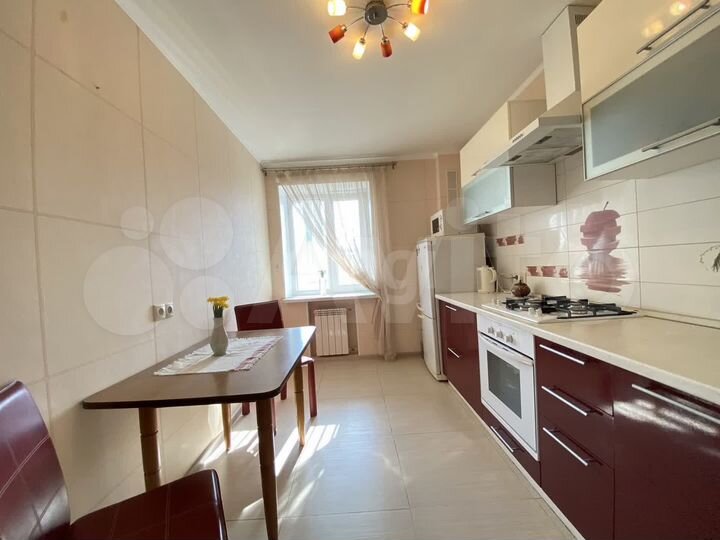 2-к. квартира, 63 м², 8/11 эт.