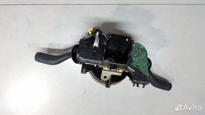 Переключатель поворотов и дворников Volkswagen Pha