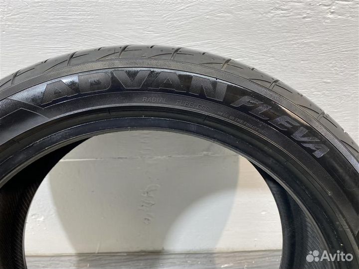 Yokohama Advan Fleva V701 225/45 R18 95W