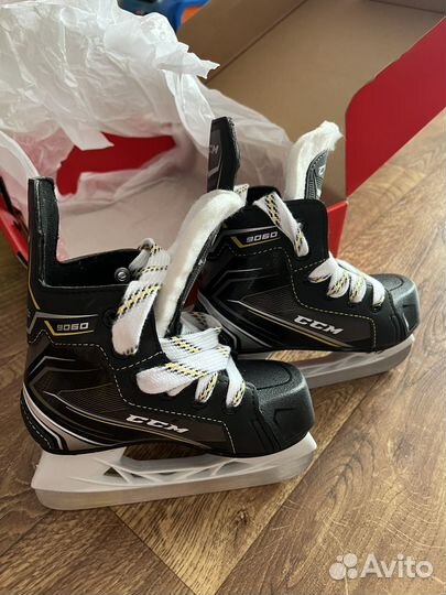 Коньки хоккейные ссм 10/28 размер