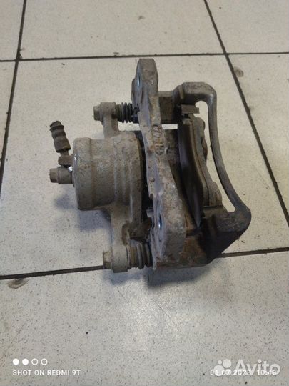 Суппорт тормозной передний правый Chevrolet