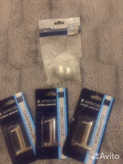 Дверная фурнитура Apecs