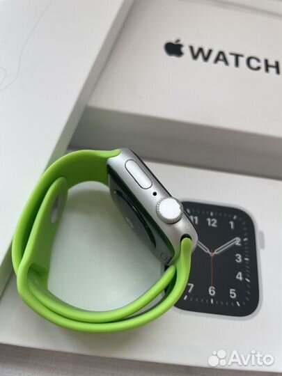 Часы apple watch se 40mm