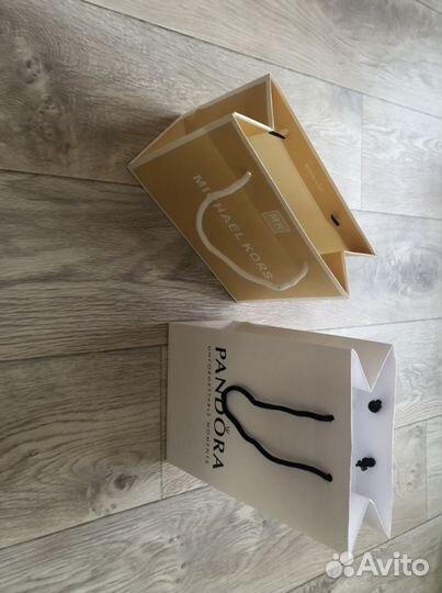 Подарочные пакеты pandora и michael kors