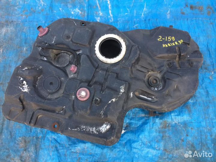 Бензобак toyota harrier mcu30