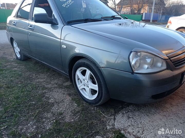 LADA Priora 1.6 МТ, 2011, 175 308 км