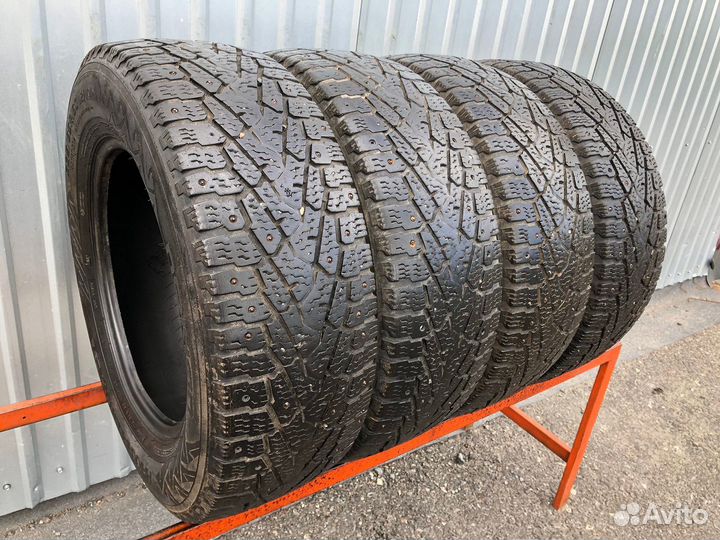 Nokian Tyres Hakkapeliitta C3 225/65 R16C