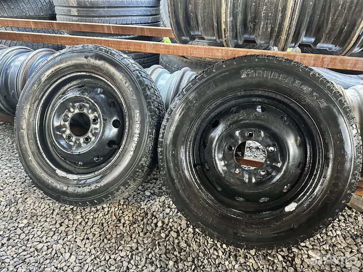 Пара колес R16 185/75 на Ниву