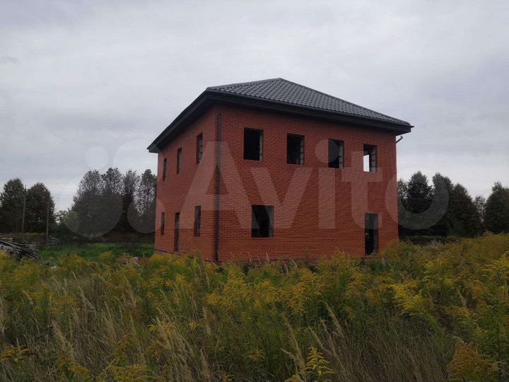 Коттедж 177,9 м² на участке 17 сот.