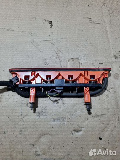 Стоп сигнал в крышу, Peugeot 307