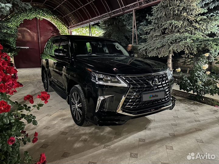 Lexus LX 4.5 AT, 2017, 190 000 км