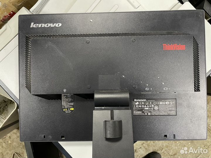 Монитор 19 дюймов широкоформатный