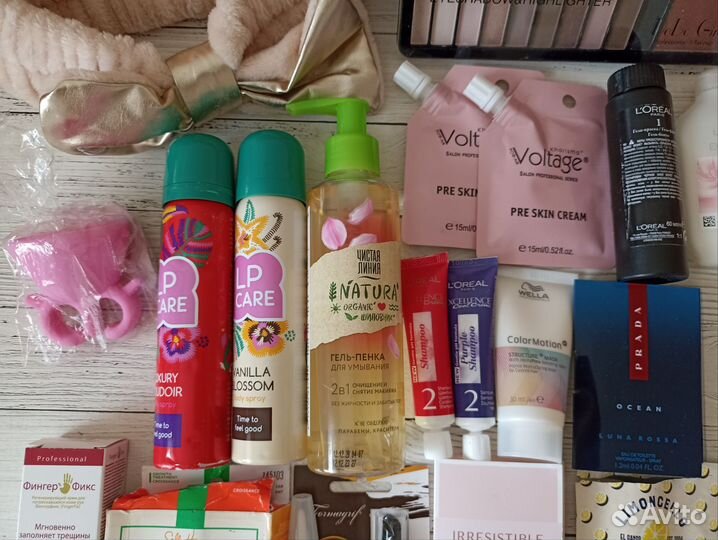 Набор косметики пакетом