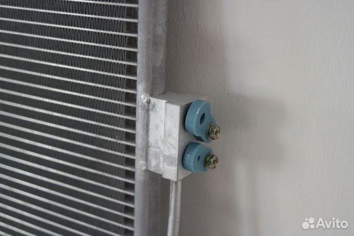 Радиатор кондиционера Киа Соул 09