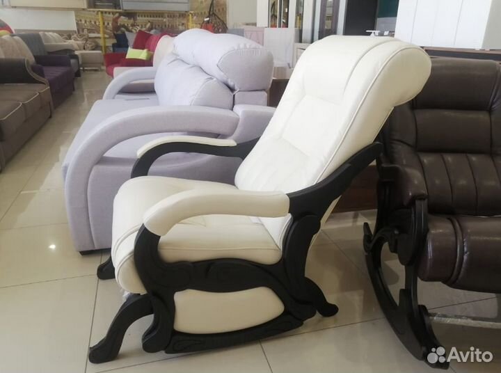 Кресло качалка новое