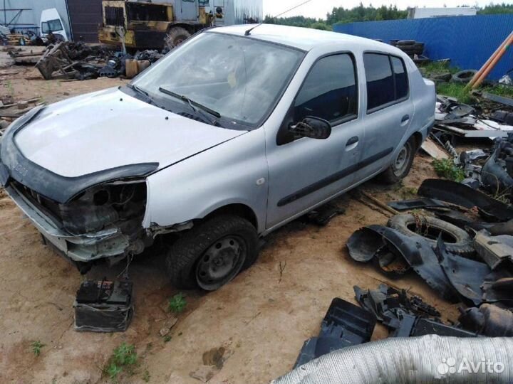 В разборе Renault Symbol 1998 2008