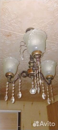 Трёхрожковая люстра 195О-тых годов
