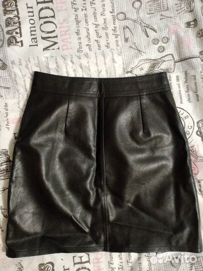 Кожаная мини-юбка