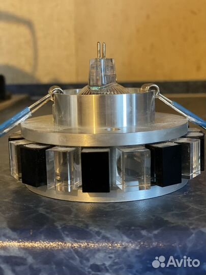 Светильник потолочный точечный