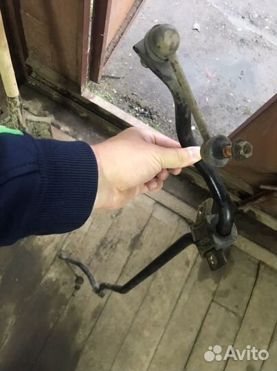 Стойки стабилизатора Mitsubishi Galant 8