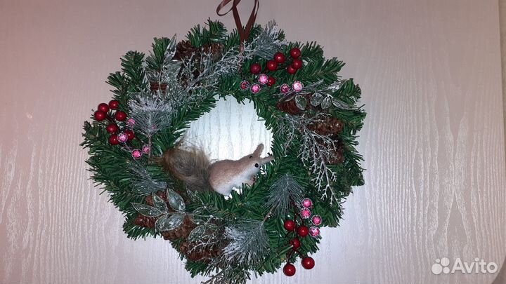 Венок декоративный