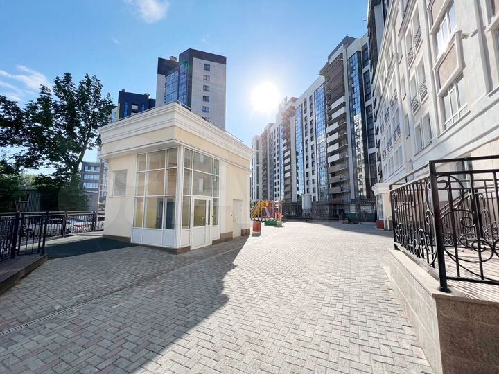 3-к. квартира, 115,5 м², 2/5 эт.