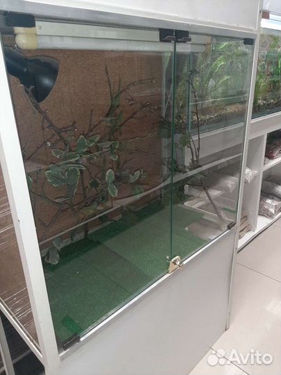 Террариумная стойка