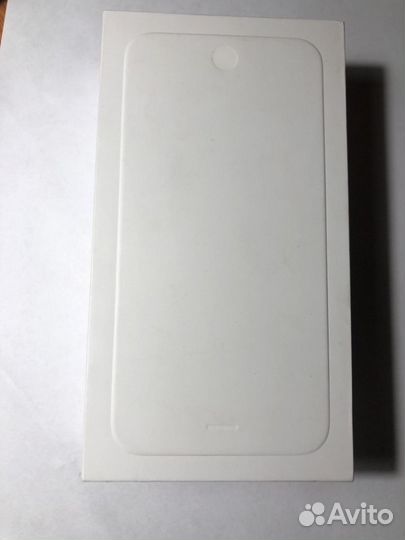 Коробка от iPhone 6 Plus
