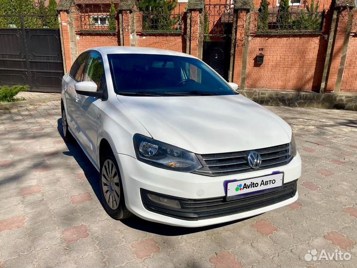 Volkswagen Polo 1.6 AT, 2015, 300 000 км