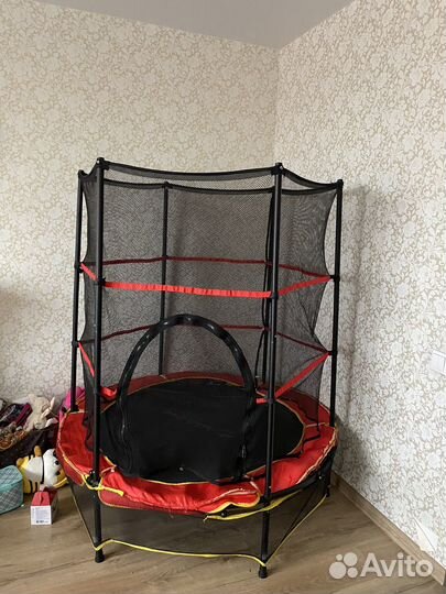 Батут с сеткой