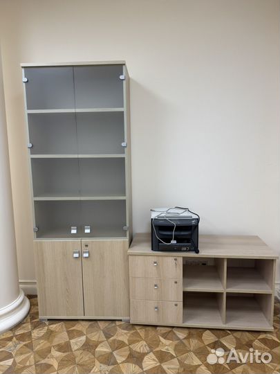 Офисная мебель комплектом