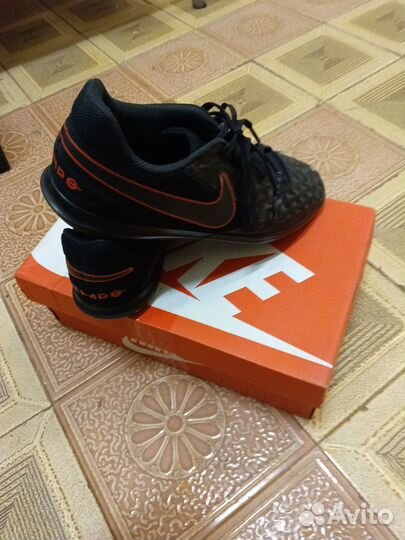 Футзалки Nike tiempo