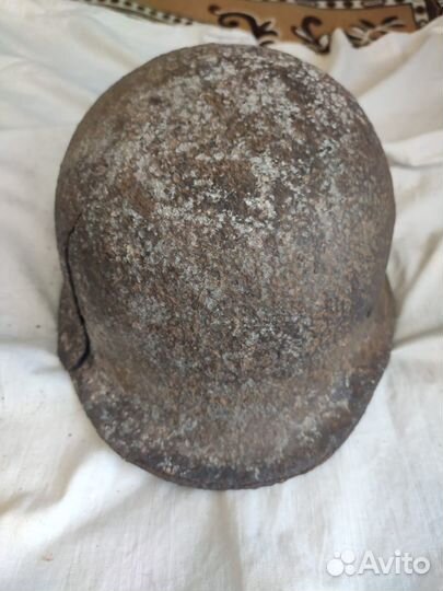 Военная немецкая каска