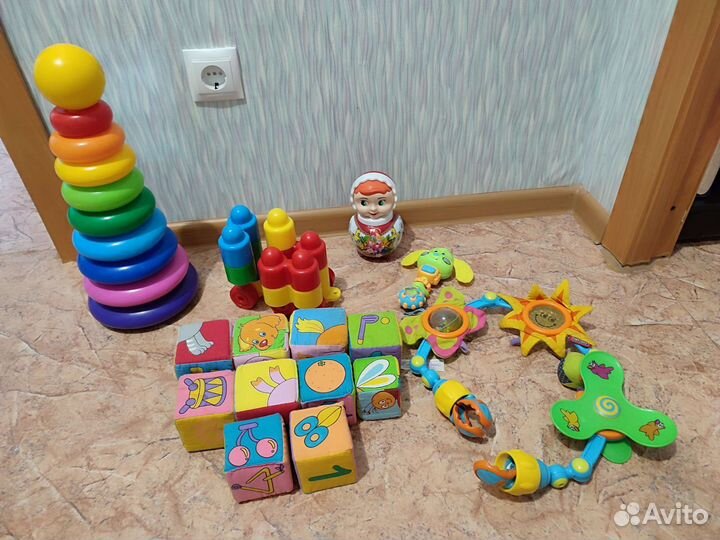 Развивающие игрушки