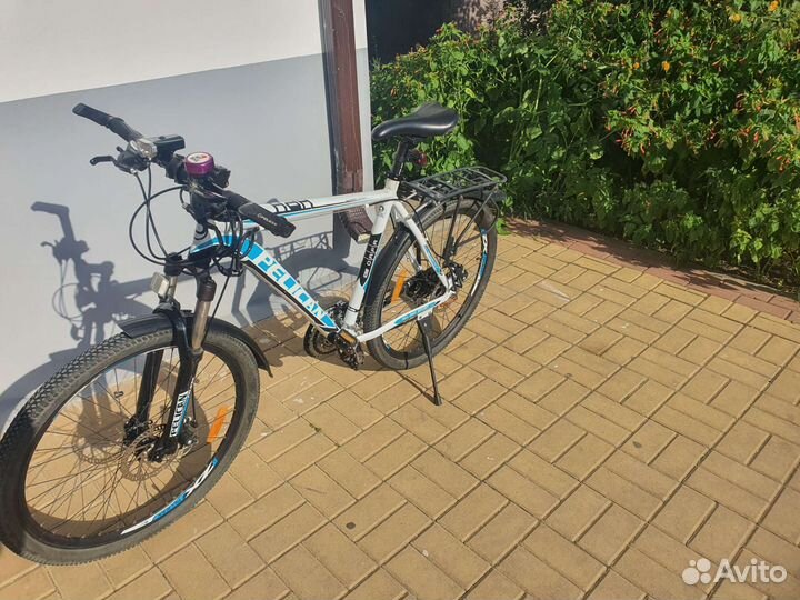 Велосипед горный скоростной спортивный