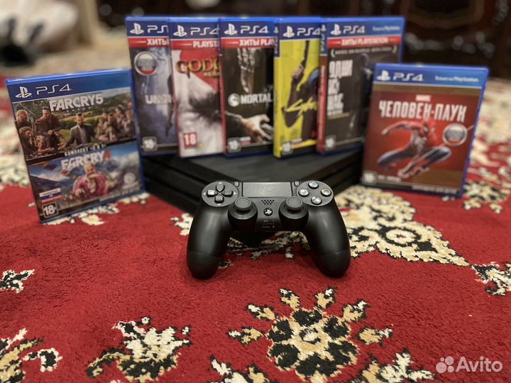 Sony PS4 pro с двумя джостиками 8 игр