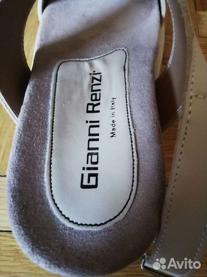 Сандали, босоножки новые, кожаные