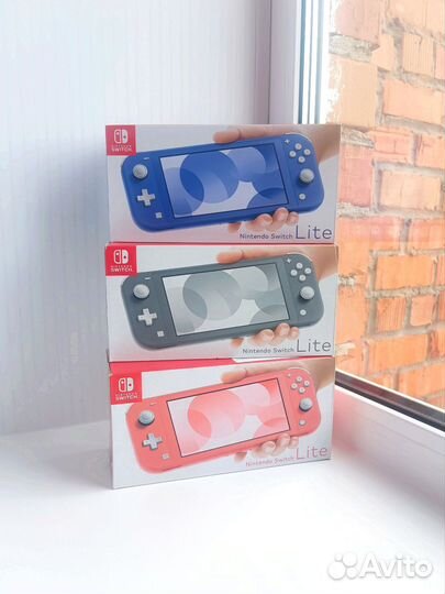 Nintendo Switch Lite + 20 игр