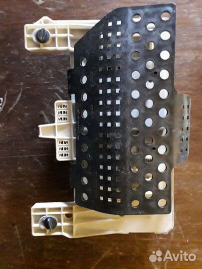 Блок предохранителей Ford C-MAX, Focus II