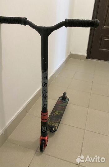 Трюковой самокат