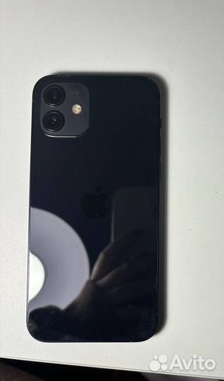 iPhone 12, 64 ГБ